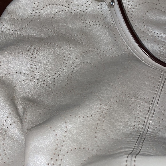 COACH METALLIC PURSE - Picture 8 of 9